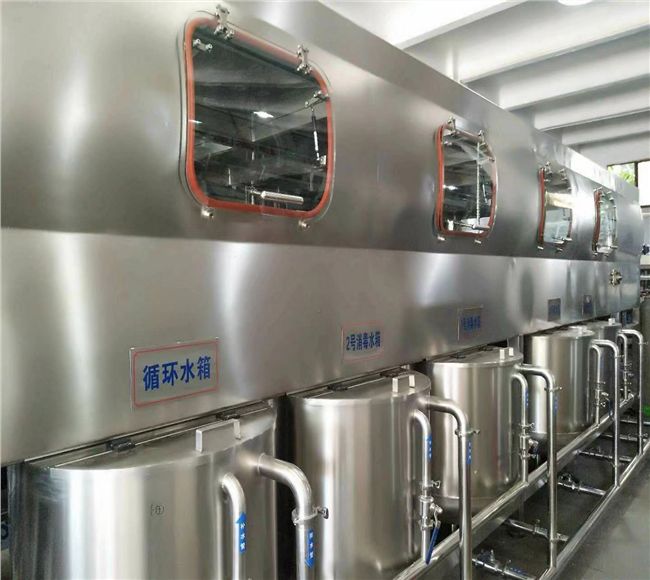 自動化灌裝機設(shè)備-3